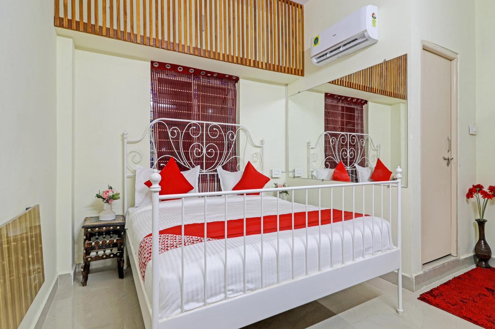 Super Hotel O Dsr Inn Near Nexus Hyderabad Bagian luar foto